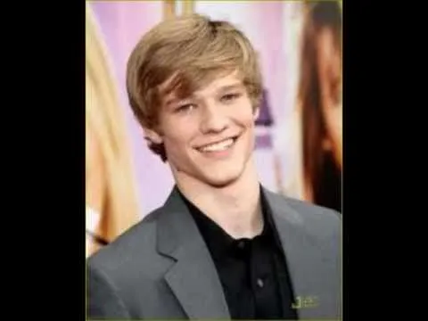 Los 20 Chicos Mas lindos De Disney Y Nic - Youtube Downloader mp3