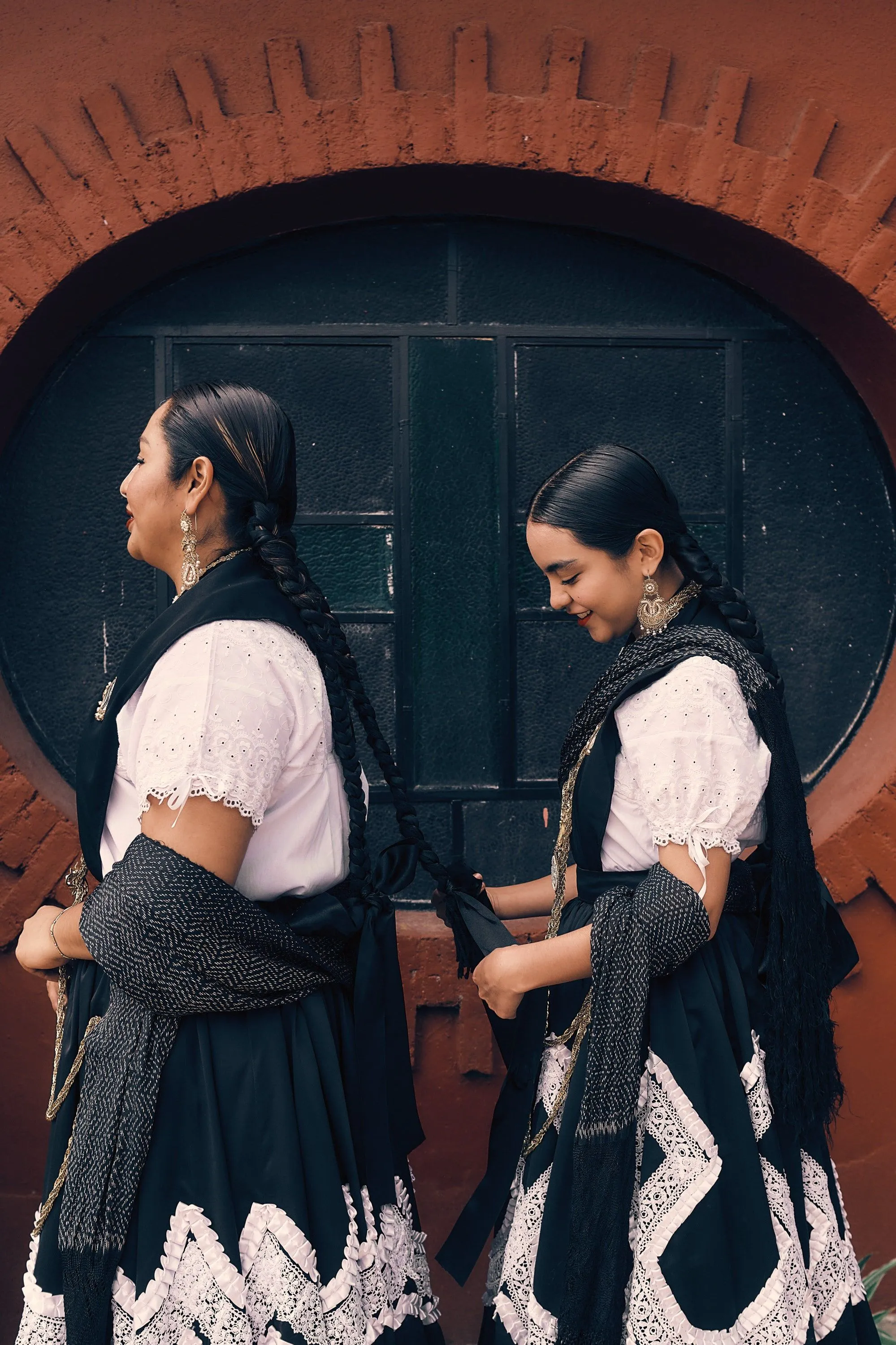 Chinas Oaxaqueñas: quiénes son, historia, tradiciones y significado de su traje en el Día de Muertos | Vogue Chinas Oaxaqueñas: quiénes son, historia, tradiciones y significado de su traje en el Día de Muertos | Vogue