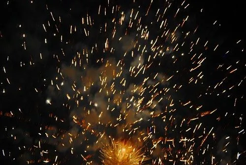 Chispas de los Fuegos de Artificio | Flickr - Photo Sharing!