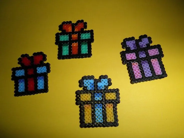 Christmas pyssla beads | Pyssla | Pinterest