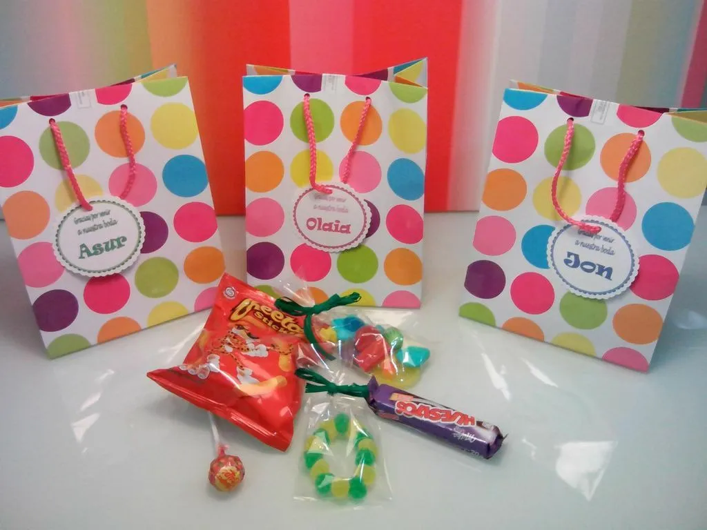 Chuche Detalles. Pamplona. : Bolsas de chuches para los niños de ... Chuche Detalles. Pamplona. : Bolsas de chuches para los niños de ...