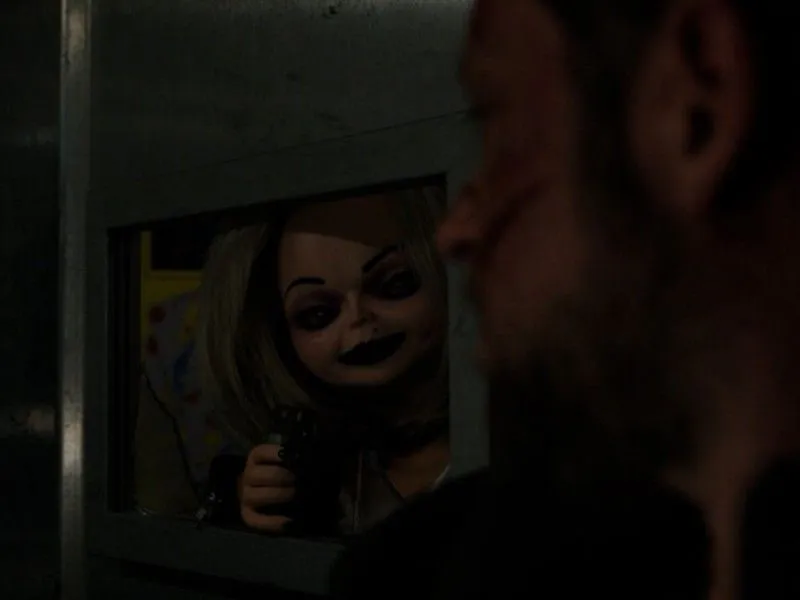 Chucky: Estos son 8 datos que no sabías de Tiffany Valentine Chucky: Estos son 8 datos que no sabías de Tiffany Valentine