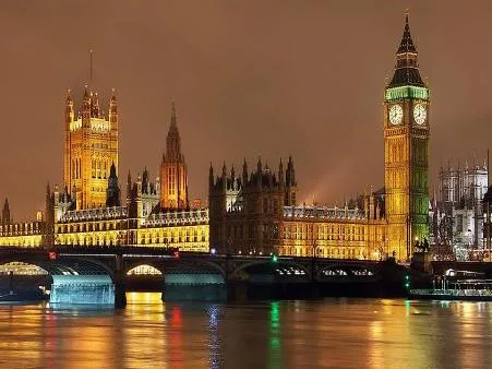 Ciudades de Europa, brillan en la magica noche | SobreFotos Ciudades de Europa, brillan en la magica noche | SobreFotos