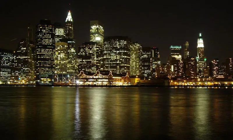 Primera noche en NYC, en foto | 40 formas de intimidad Primera noche en NYC, en foto | 40 formas de intimidad