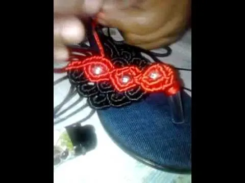 clases de sandalias en macrame rojo y negro 3 - YouTube