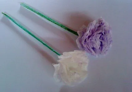 Claveles de papel - Guía de MANUALIDADES