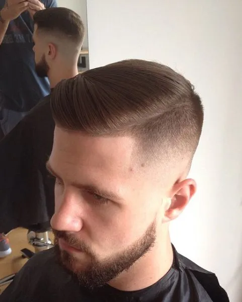 Clean fade | Cortes y peinados para hombre ✂ | Pinterest | Comb ...