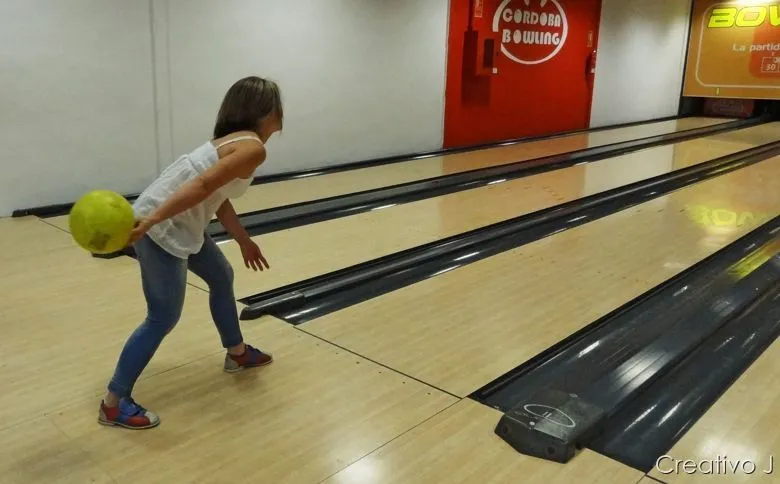 Después del click: #TwittCor 8 de junio 2012 en Córdoba Bowling Después del click: #TwittCor 8 de junio 2012 en Córdoba Bowling