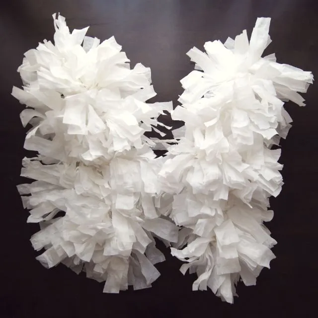 Clo By Clau!: DIY: Crepe paper angel wings - Cómo hacer alitas de ... Clo By Clau!: DIY: Crepe paper angel wings - Cómo hacer alitas de ...