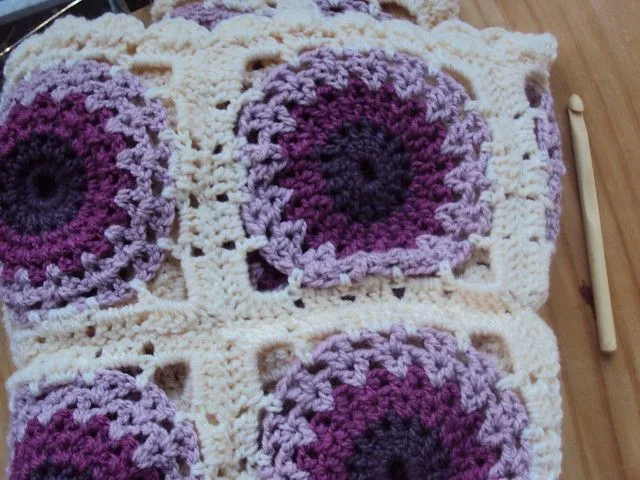 Colchas de bebé tejidas a crochet - Imagui