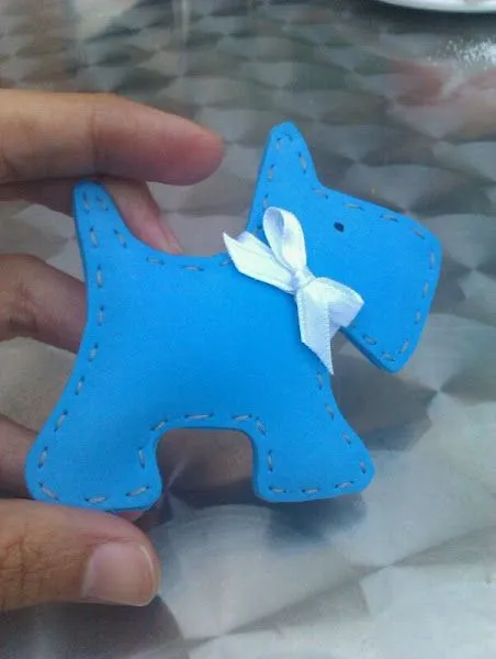 perrito de goma eva | Aprender manualidades es facilisimo.com perrito de goma eva | Aprender manualidades es facilisimo.com