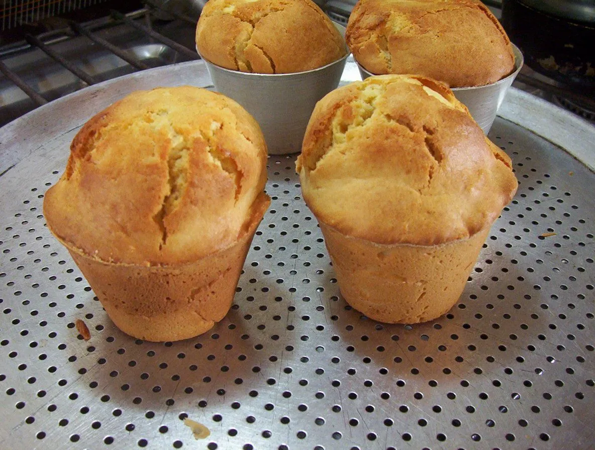 COCINA CHILENA: QUEQUES ,BUDINES O MAGDALENAS .... PUDDING CUPCAKES
