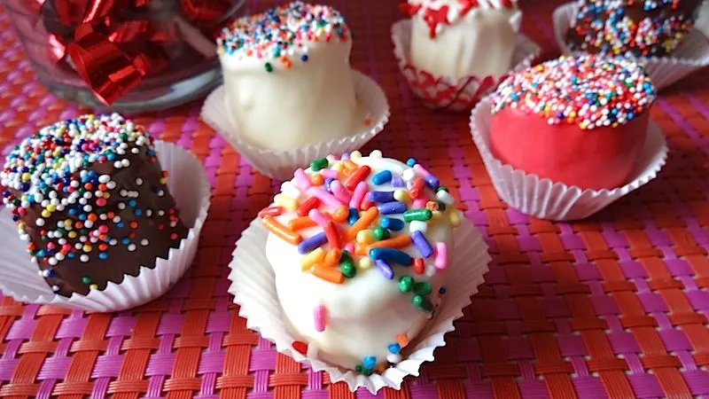 Mi Cocina Rápida: Paletas de Bombón cubiertas de Chocolate