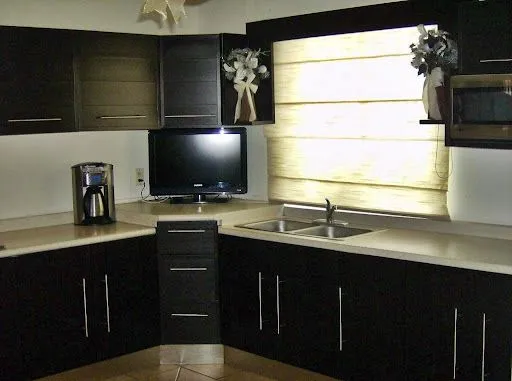 Cocina en PVC color Ebano ~ Cocinas Cobián