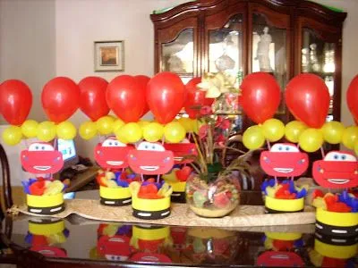 El Cofre de Monica: Dulceros de Cars de todo tipo El Cofre de Monica: Dulceros de Cars de todo tipo