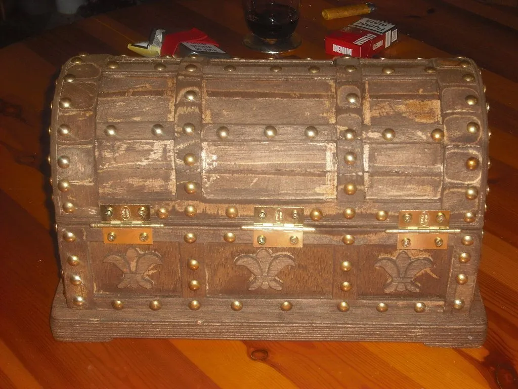 cofre pirata | Aprender manualidades es facilisimo. cofre pirata | Aprender manualidades es facilisimo.