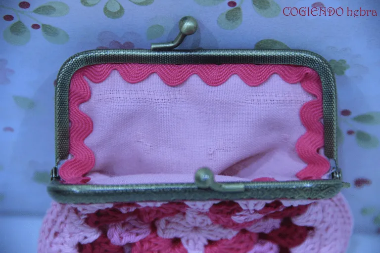 Cogiendo Hebra: Monedero a ganchillo con boquilla cuadrada. Reto ...