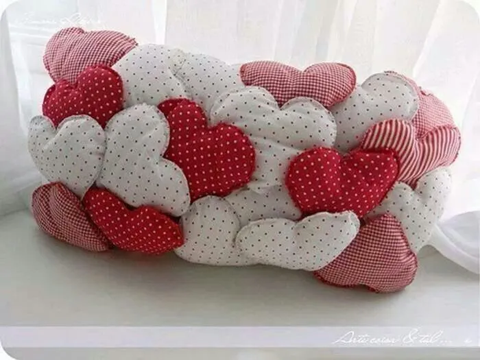 Cojin de corazones | Cojines Patchwork | Pinterest Cojin de corazones | Cojines Patchwork | Pinterest