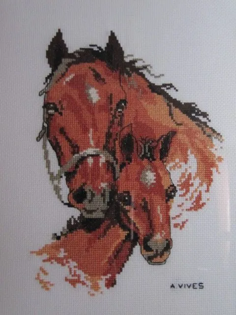 Caballos punto de cruz | El Blog de Arte y Decoración Fina Caballos punto de cruz | El Blog de Arte y Decoración Fina