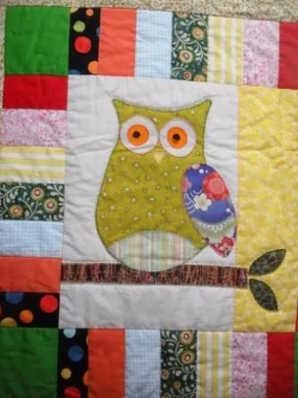Colcha con buhos para cama de niño | Mis trabajos de patchwork y ... Colcha con buhos para cama de niño | Mis trabajos de patchwork y ...