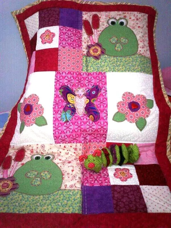Colchas infantiles en patchwork - Imagui
