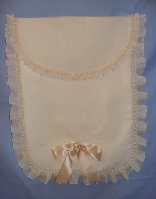 Colchita cruda con bolso a juego para coche de capota | Carmen ...