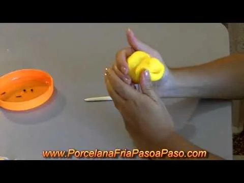 Cold Porcelain Tutorials: February 2011