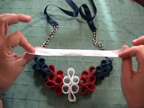 COMO HACER UN COLLAR CON CREMALLERAS - YouTube COMO HACER UN COLLAR CON CREMALLERAS - YouTube