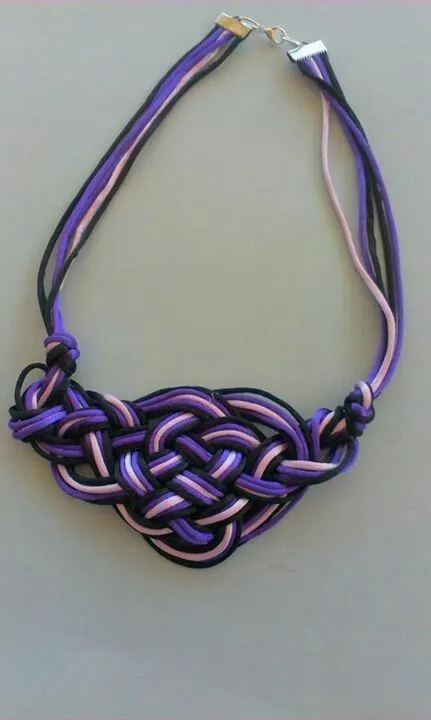 Collar nudo hecho con cola de ratón | bisuteria nudos | Pinterest ...