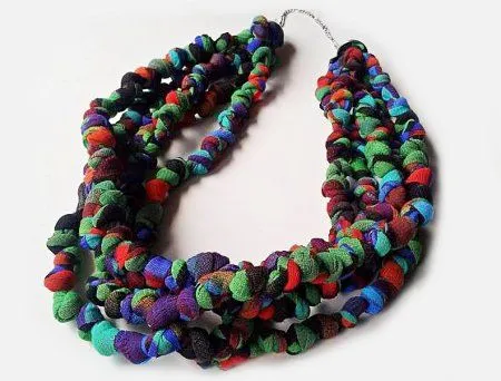 collar tela reciclada | El blog de trapillo.com collar tela reciclada | El blog de trapillo.com