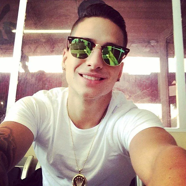 Collections that include: (2) MALUMA - Fotos de MALUMA | via ... Collections that include: (2) MALUMA - Fotos de MALUMA | via ...