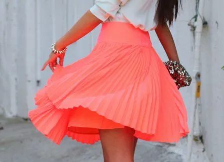 color coral | 4LittleDots