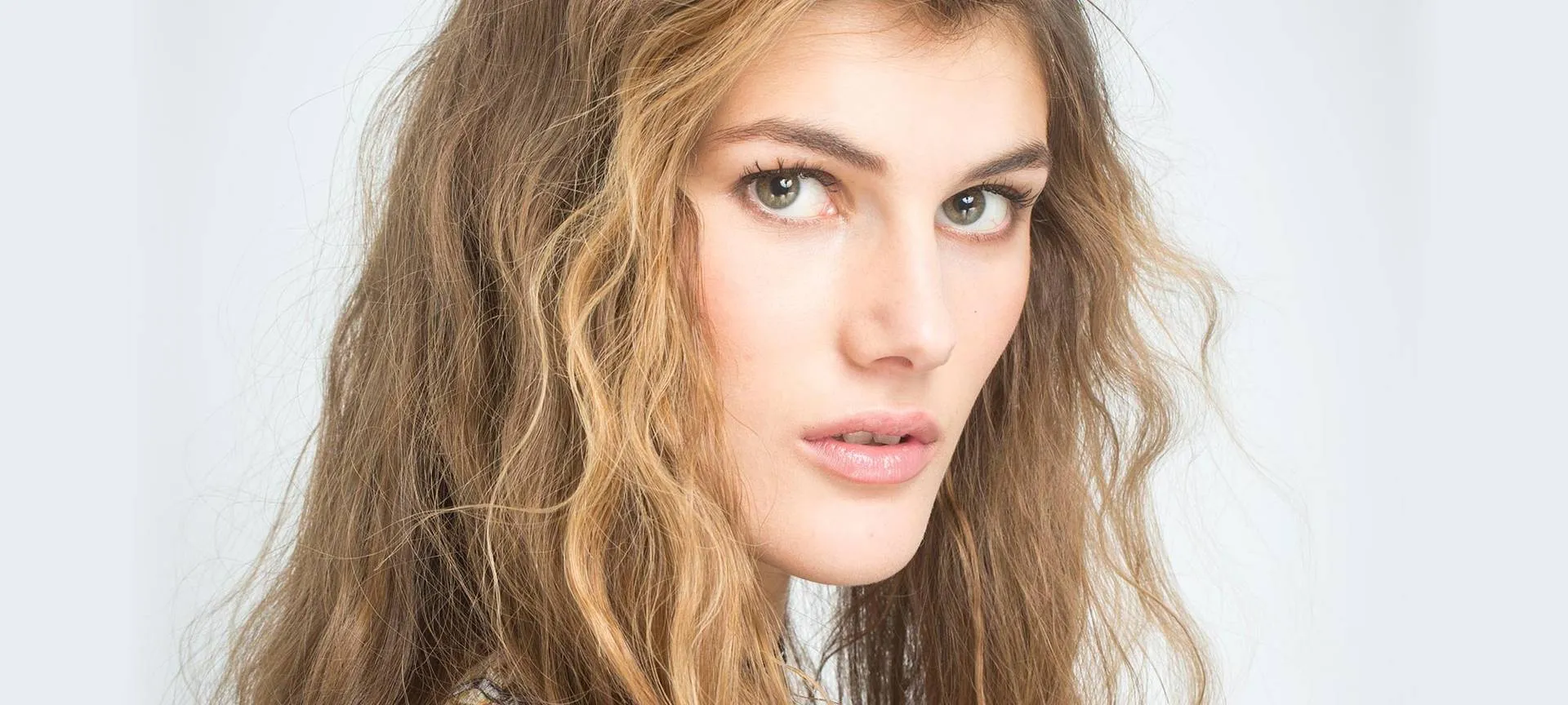 Qué color de pelo va con mis ojos verdes? | L'Oréal Paris Qué color de pelo va con mis ojos verdes? | L'Oréal Paris