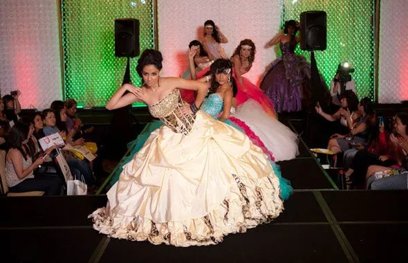 Colores de vestidos de Quinceañera 2012