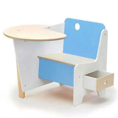 Coloridos escritorios para hacer las tareas y más | Espacio Niños
