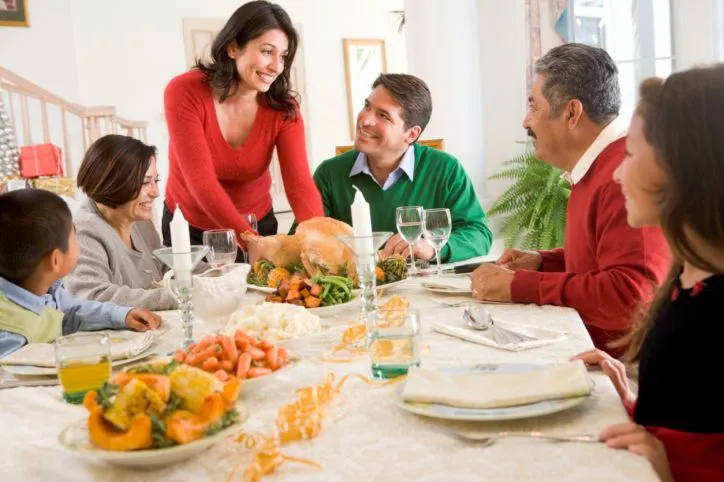 Comer en familia aumenta el consumo de fruta y verduras en los ... Comer en familia aumenta el consumo de fruta y verduras en los ...