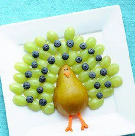 Comida divertida e fácil de fazer! | Pavo Real, Fruit and Peacocks