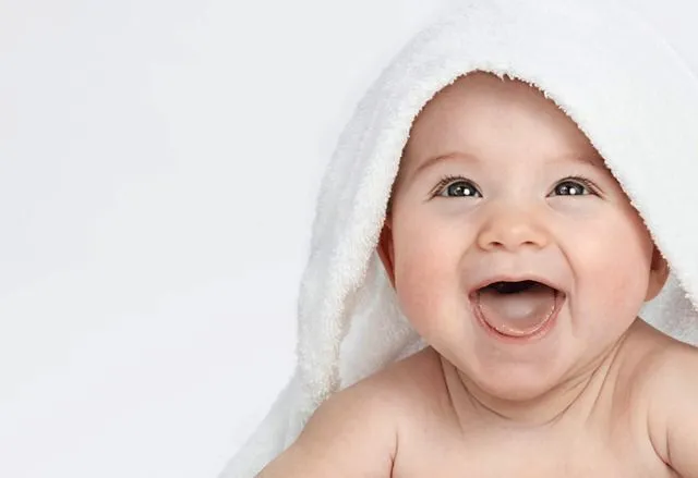 Comment communiquer avec son bébé ? (Partie 1) - Les Supers Parents Comment communiquer avec son bébé ? (Partie 1) - Les Supers Parents