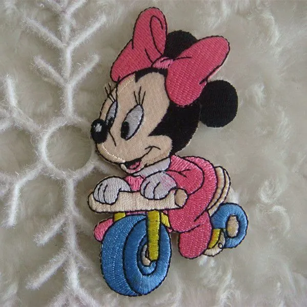 Compra minnie mouse bordado parches online al por mayor de China ...