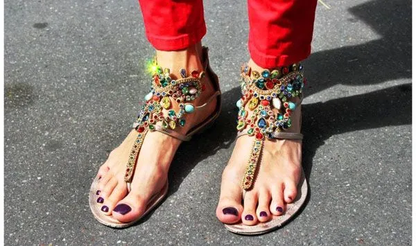 La compra de la semana: sandalia de dedo | Devil wears Zara