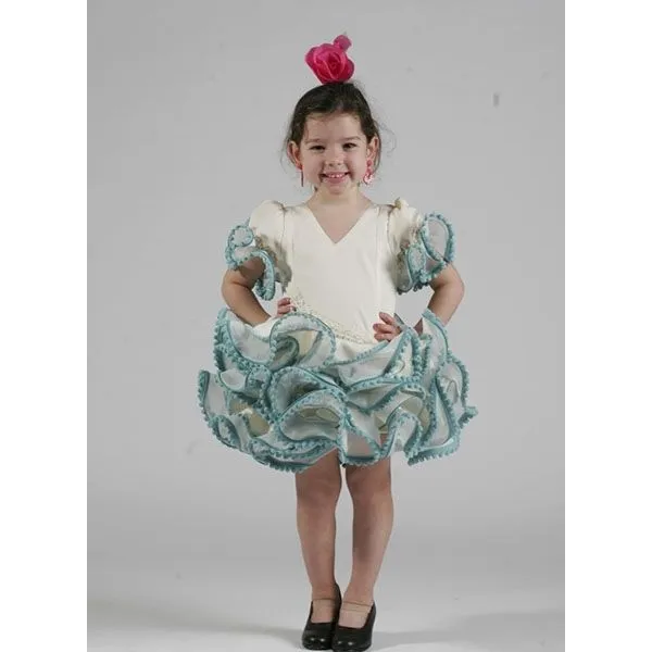 Comprar trajes de flamenca niña 2015 Carmín de nueva temporada Comprar trajes de flamenca niña 2015 Carmín de nueva temporada