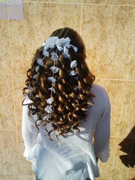 PRIMERA COMUNION - Peinados Fashion