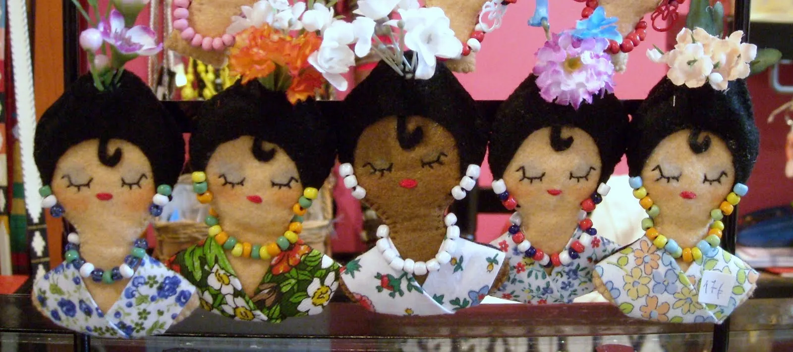CONCHA BARRAL -Souvenirs-: FLAMENCAS DE FIELTRO