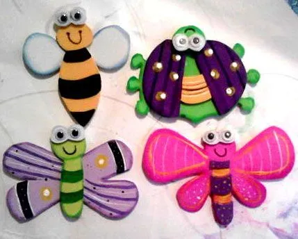 conejo decorativo en foami para la nevera | Muñecos planas en ...