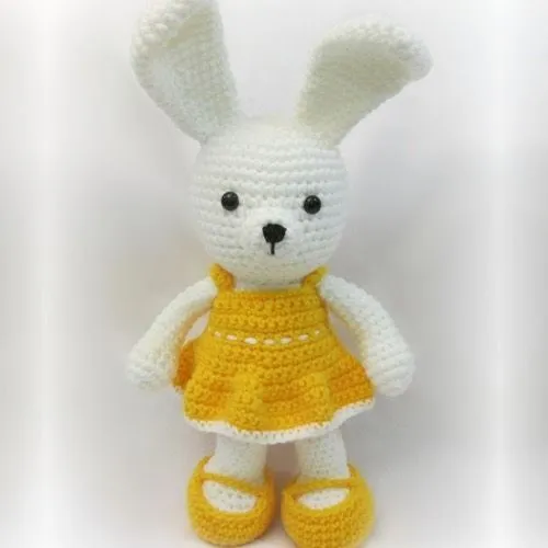 Conejos on Pinterest | Patrones, Amigurumi and Rabbit