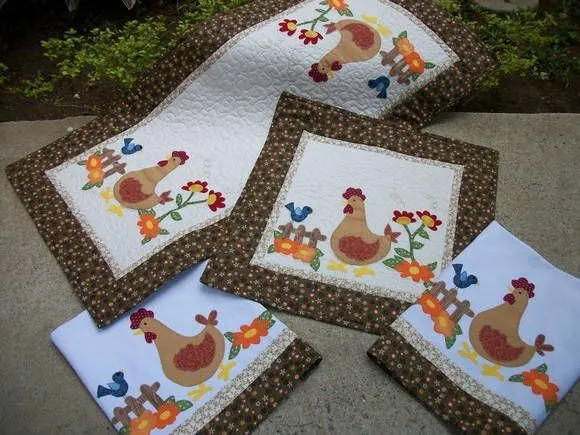 Conjunto para cozinha galinhas | Mesas, Patchwork and Ems Conjunto para cozinha galinhas | Mesas, Patchwork and Ems
