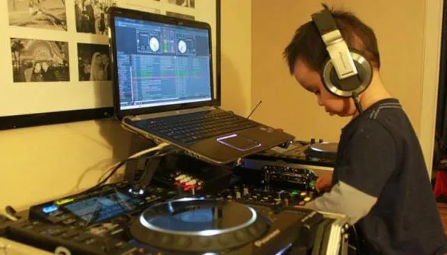 Conocé la primera escuela para bebés DJs | VOS Conocé la primera escuela para bebés DJs | VOS