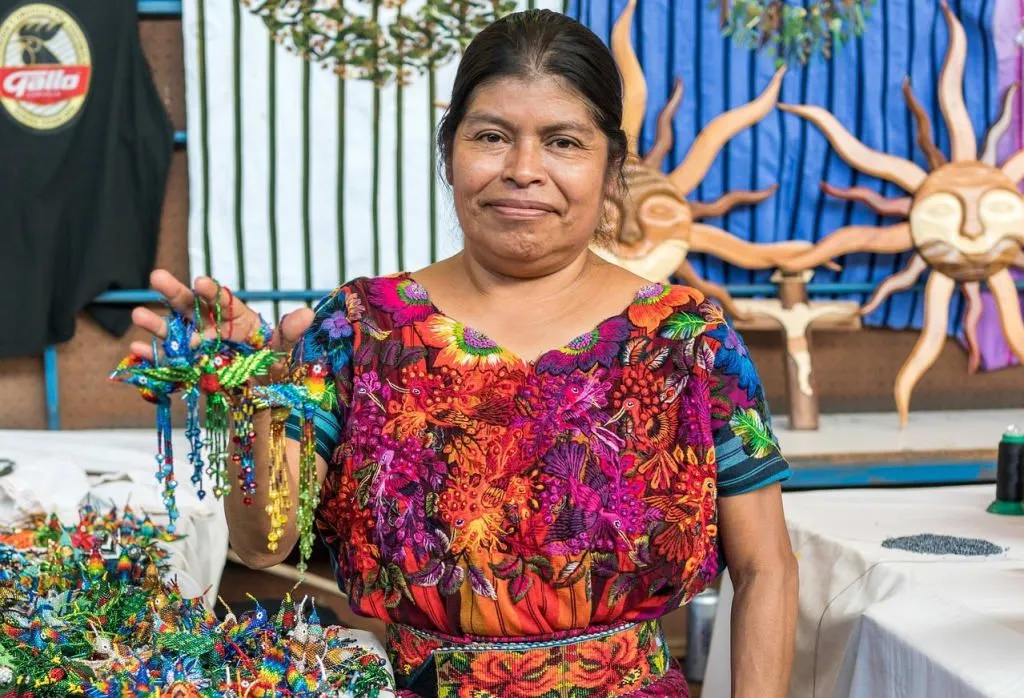 Conociendo las cuatro culturas de Guatemala: vestimenta, comidas y más Conociendo las cuatro culturas de Guatemala: vestimenta, comidas y más
