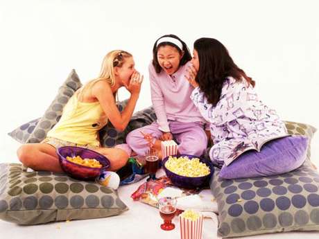 Consejos para organizar una pijamada con tus amigas Consejos para organizar una pijamada con tus amigas