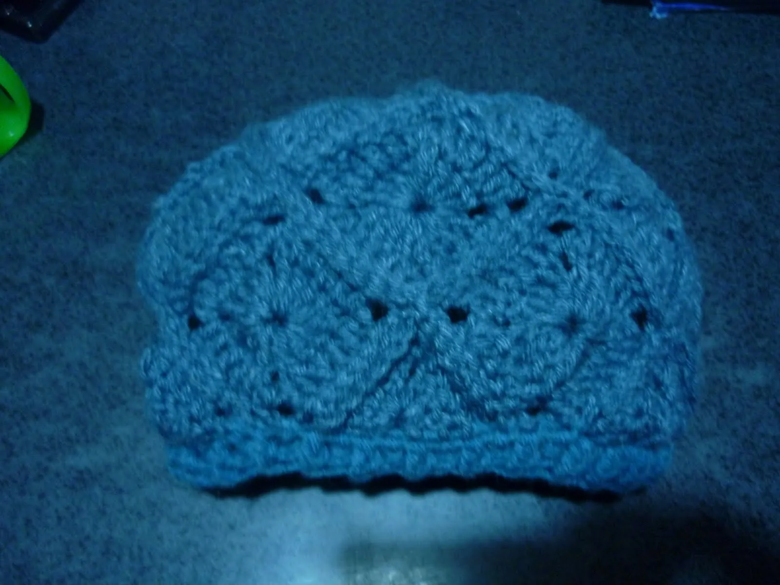... consiste en realizar un gorro tejido en crochet aqui lo tengo listo ... consiste en realizar un gorro tejido en crochet aqui lo tengo listo